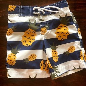 Gymboree 2T swim trunks